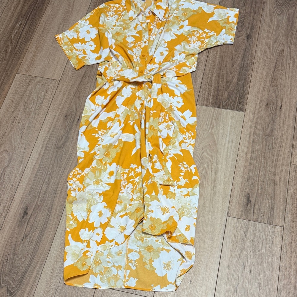 ONETHELAND NIP MARIGOLD Floral Button-Up MAXI HI/LOW Dress